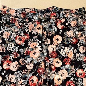 Charter Club Floral Bristol Skinny Ankle Jeans - Black and Pink